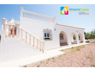 Villa For Sale In Oria