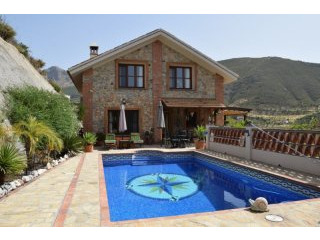 Villa for Sale in Alcaucin, Alcaucin..