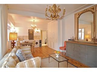Elegant and classic close to Zone..