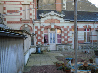 Unusual Characterful Property