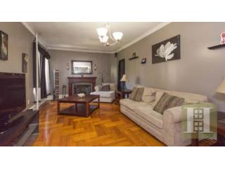 2 bedroom Apartment For Sale: 1075..