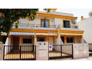 Ref 10589 Charming West Facing Terraced..