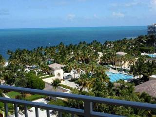 3 bedroom Flat For Sale: 791 CRANDON BL..