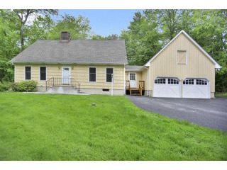4 bedroom House For Sale: 5 Corrigan..