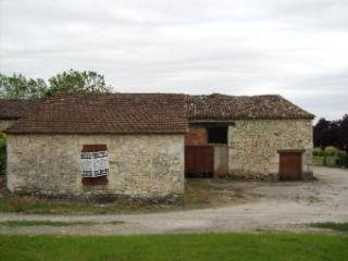 DORDOGNE Grange/ Barn en pierre avec..