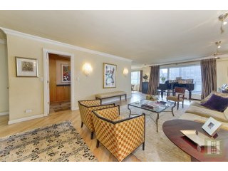 2 bedroom Apartment For Sale: 303 EAST..