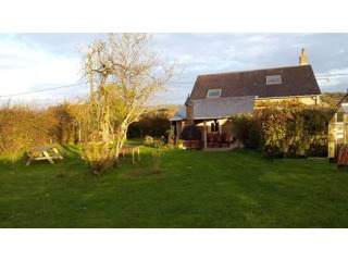 2 Bedrooms - House - Bourgogne - For..