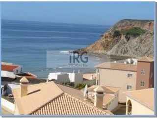 €170,000 - Burgau, Western..