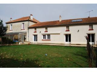 Pretty 5-bed house with beautiful..