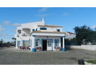 5 Bedrooms - - Algarve - For Sale