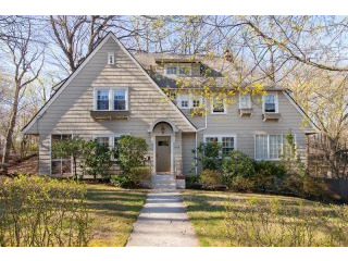 6 bedroom House For Sale: 438..