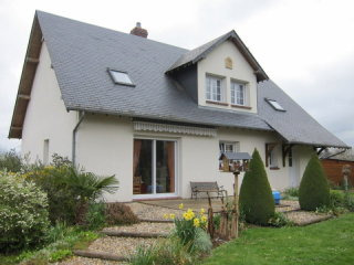 Beautifully Presented House For Sale
