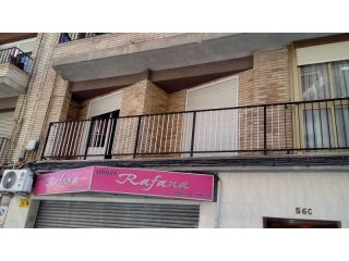 5 bedroom, 1 bathroom Apartment, (build..