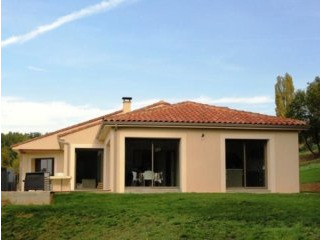 Quality Modern Bungalow With Stunning..