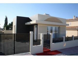 New Detached villa under 150,000€