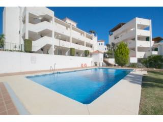 2 Bed Apartment for sale in Benalmadena..