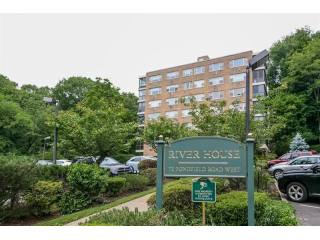 2 bedroom Co-op For Sale: Bronxville..