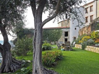 Callian Stunning 3 Bedroom Apartment
