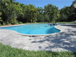 4 bedroom House For Sale: Miami 33170