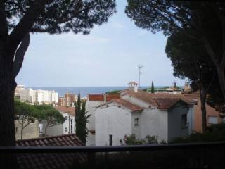 3 Bedrooms - Apartment - Girona - For..