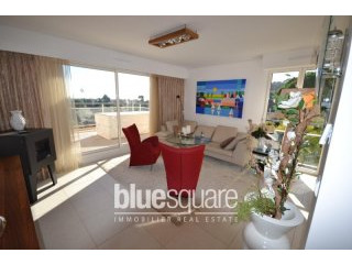 ROQUEBRUNE CAP MARTIN - TOP FLOOR..