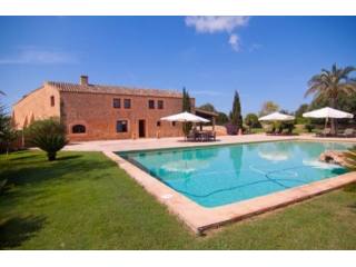 Stunning Renovated Finca In Llucmajor
