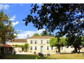 10 Bedroom Manor House For Sale