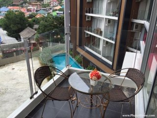 Modern Sea-View 1-Bedroom Apartment -..