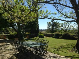 Renovated Stone Mas With Views And..