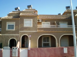 3 Bedrooms - Townhouse - Alicante - For..