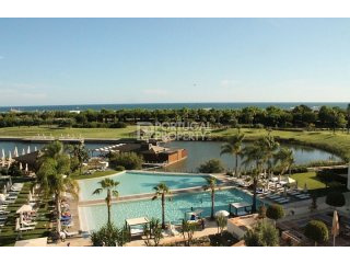 Ground floor Apartment Lakeside Resort..