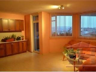 2 Slaapkamer Appartement Te Koop In..