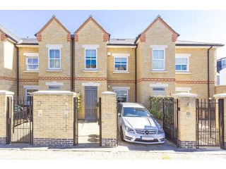 3 bedroom property to rent