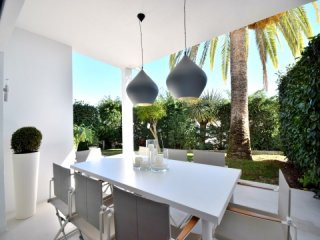 Three Bedroom Townhouse In Penablanca..