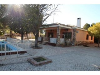 3 bedroom country house in Yecla..
