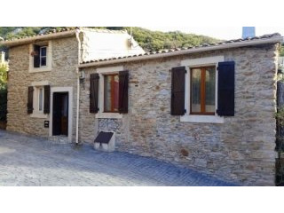 Super Stone House With 130 m2 Of Living..