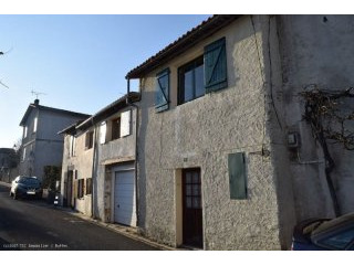 3 Bedroom Village House With Courtyard..