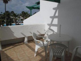 Las Coronas Apartments, Avenida Del..