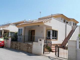 EXCELLENT VALUE- 3 BED DETACHED VILLA