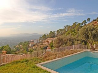 Villa With Lovely Views Stretching To..