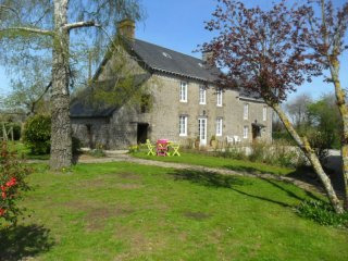 Amazing Country House with Outbuuildings