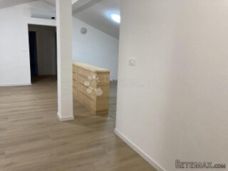 ROVINJ - MODERAN STAN U MIRNOM NASELJU