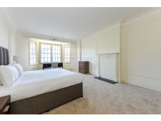 14 Strathmore Court
