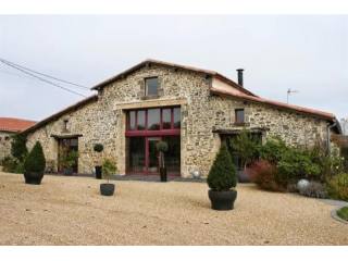 5 bedroom Character For Sale: 85200..