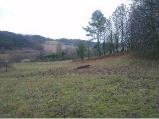 Building plot with views close to..