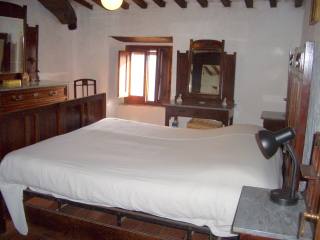 Village/town House - For Sale - North..