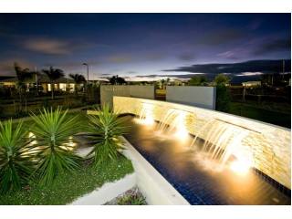 Breezes Retirement Community - MACKAY -..