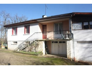 60's Villa For Sale With Garden..