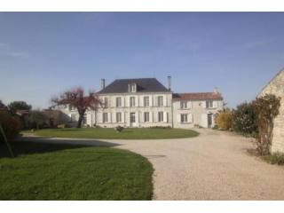 6 bedroom House For Sale: 17100..