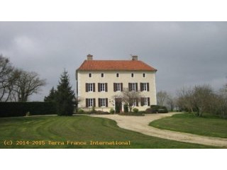 5 Bedrooms - House - Midi-Pyrenees -..